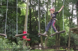 Malbork Atrakcja park linowy Jumpy Park 